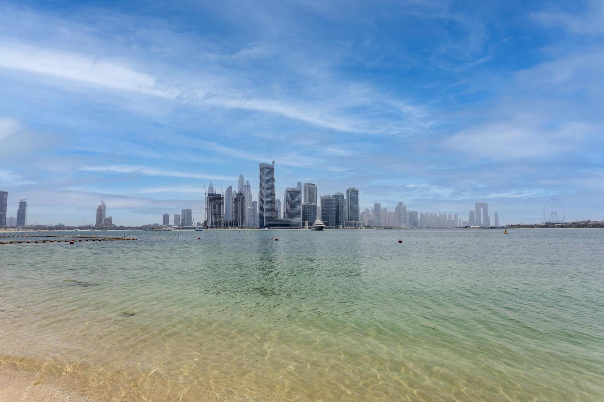 Signature 1 Bed At Seven Palm With Infinity Pool Apartment Dubai